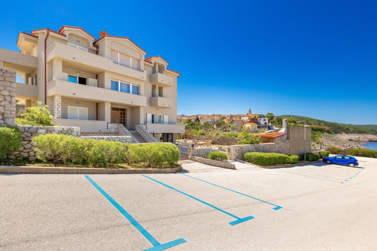 Apartmani Heni Vrbnik Εξωτερικό φωτογραφία